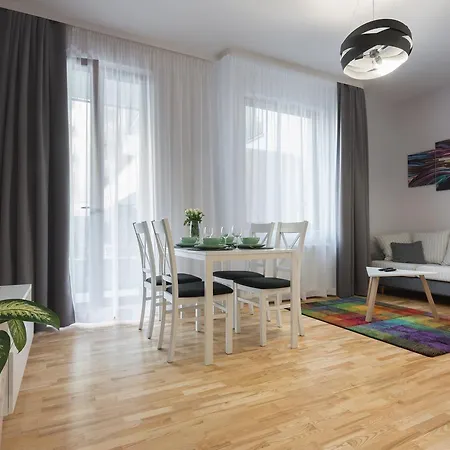 Apartmán Millennium Awangarda Grey Varšava